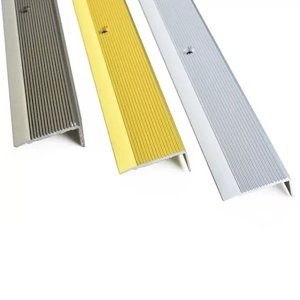 Anti Slip Anodised Aluminium Stair Nosing Edge Trim - 0.9m Long