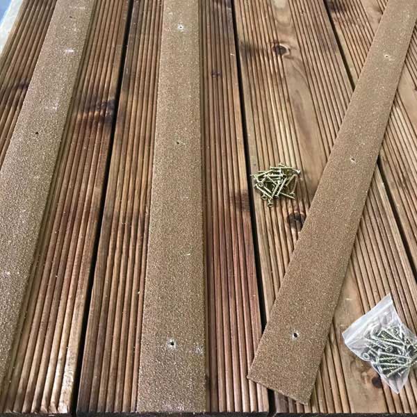 1000mm 50 Pieces GRP Anti Slip Decking Strips Free Drilling and Screws 